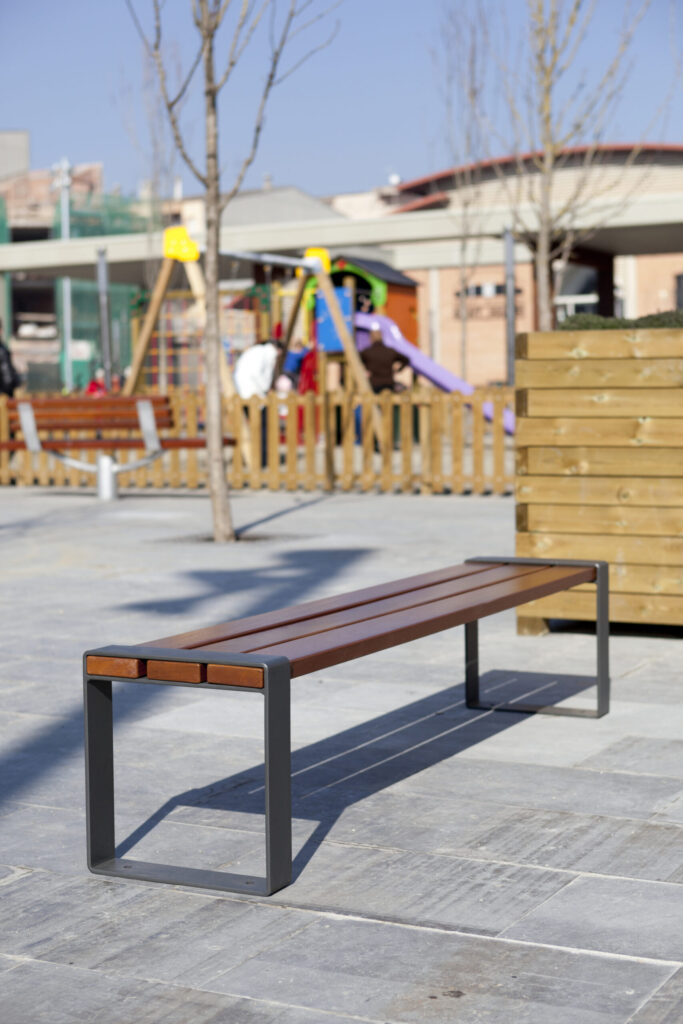 Benches And Seats 28